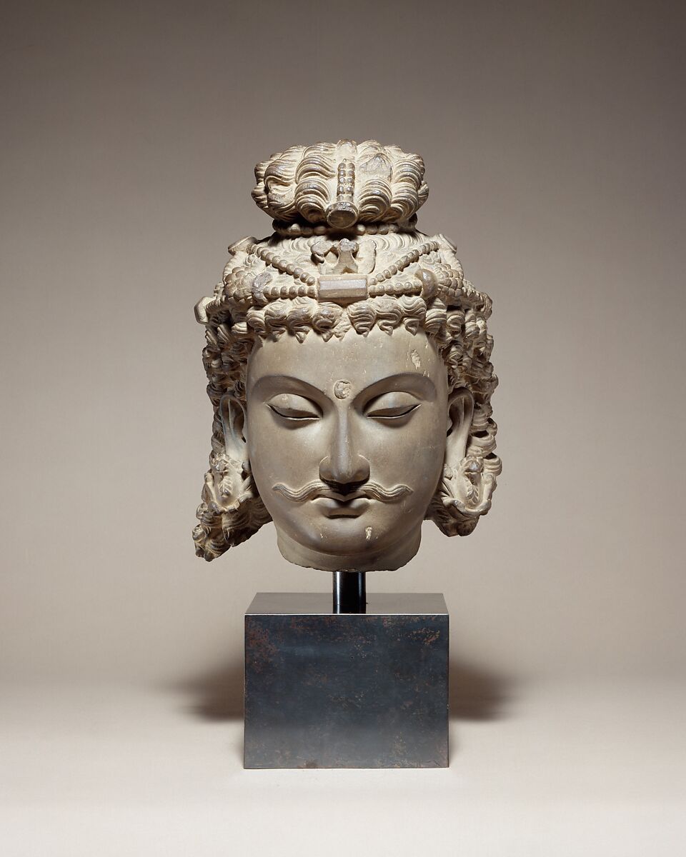 Head of a Bodhisattva, Schist, Pakistan (ancient region of Gandhara)