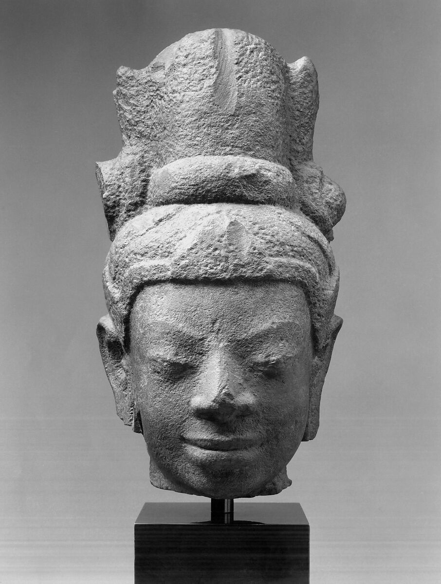 Head of a Bodhisattva, Stone, Thailand (Phetchabun Province) 