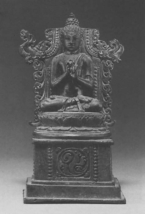 Seated Transcendent Buddha Vairochana - Indonesia (Java) - Eastern