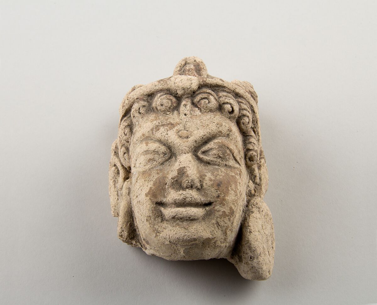 Head of a Bodhisattva, Stucco on a clay core, India (Bihar, Nalanda) 