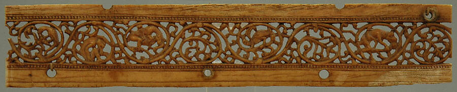 Foliated Scrolls Inhabited by Birds and Monkeys, Ivory, India (Orissa) 