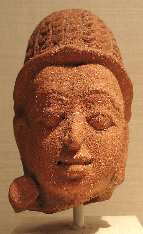 Head of a Deity, Terracotta, Sri Lanka 