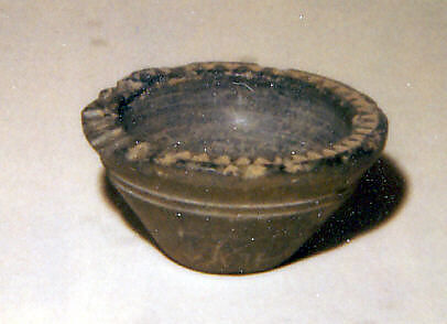 Tiny Container With a Lid, Stone (black schist?), Pakistan (ancient region of Gandhara) 