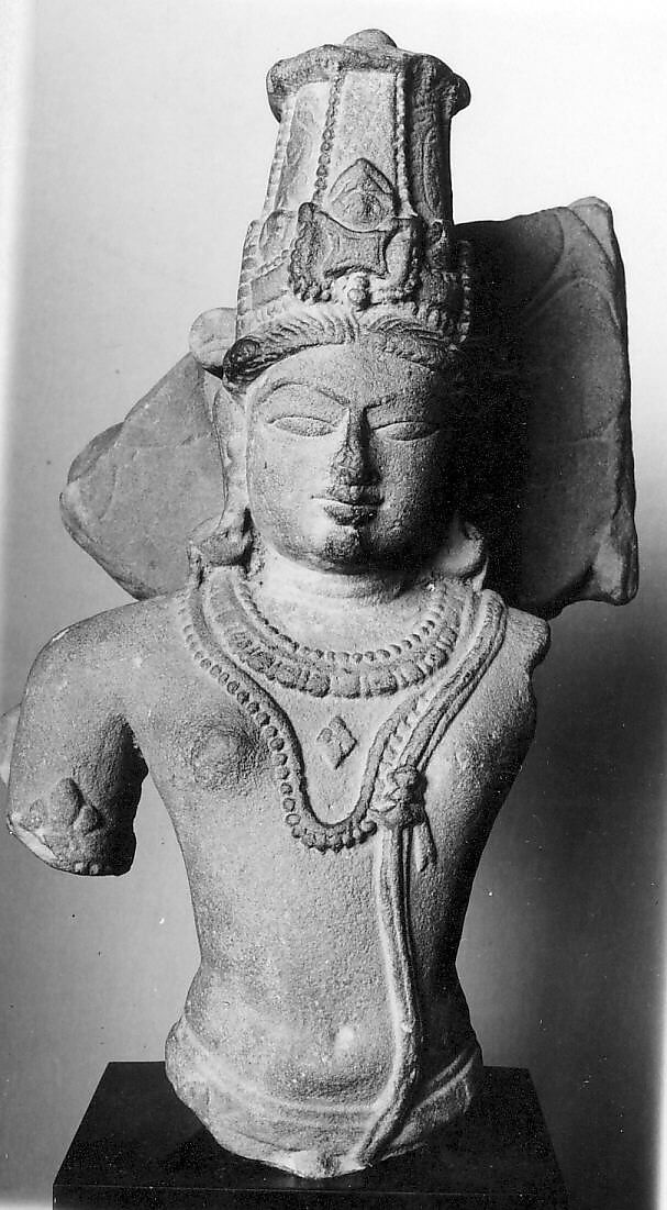 Vishnu, Gray stone, India (Madhya Pradesh, Gwalior area) 