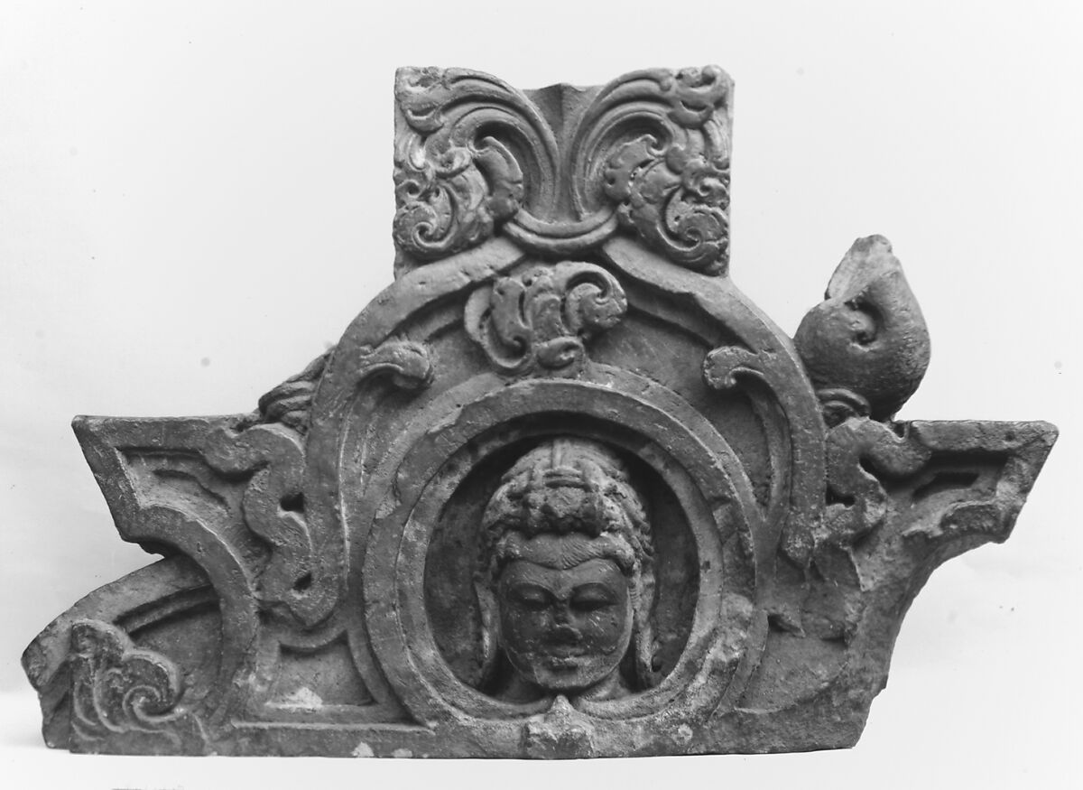 Head of a Hindu Deity, Stone with painted red color, India (Rajasthan, Sirohi, Vasantgarh) 