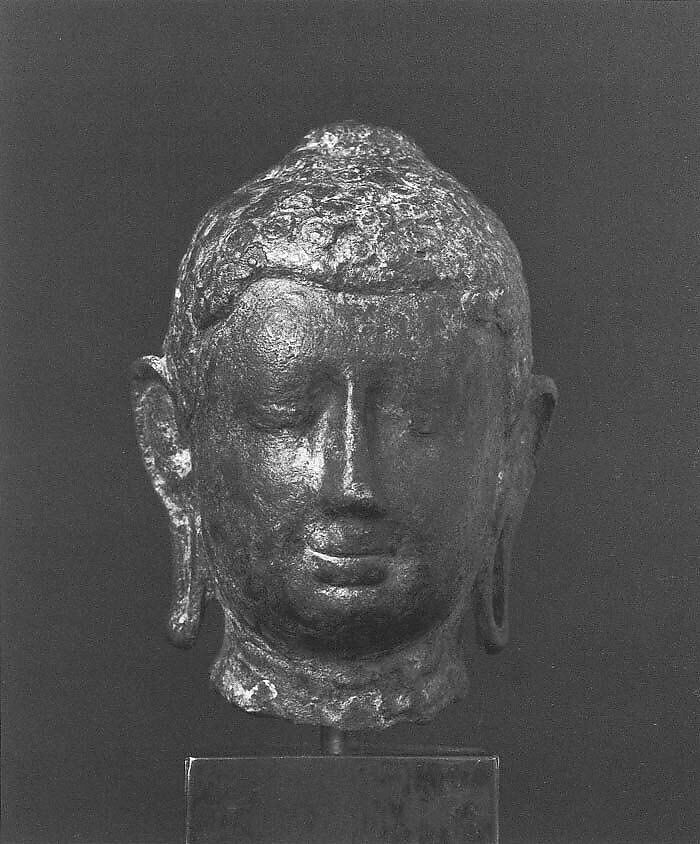 Head of a Buddha, Bronze, Sri Lanka 