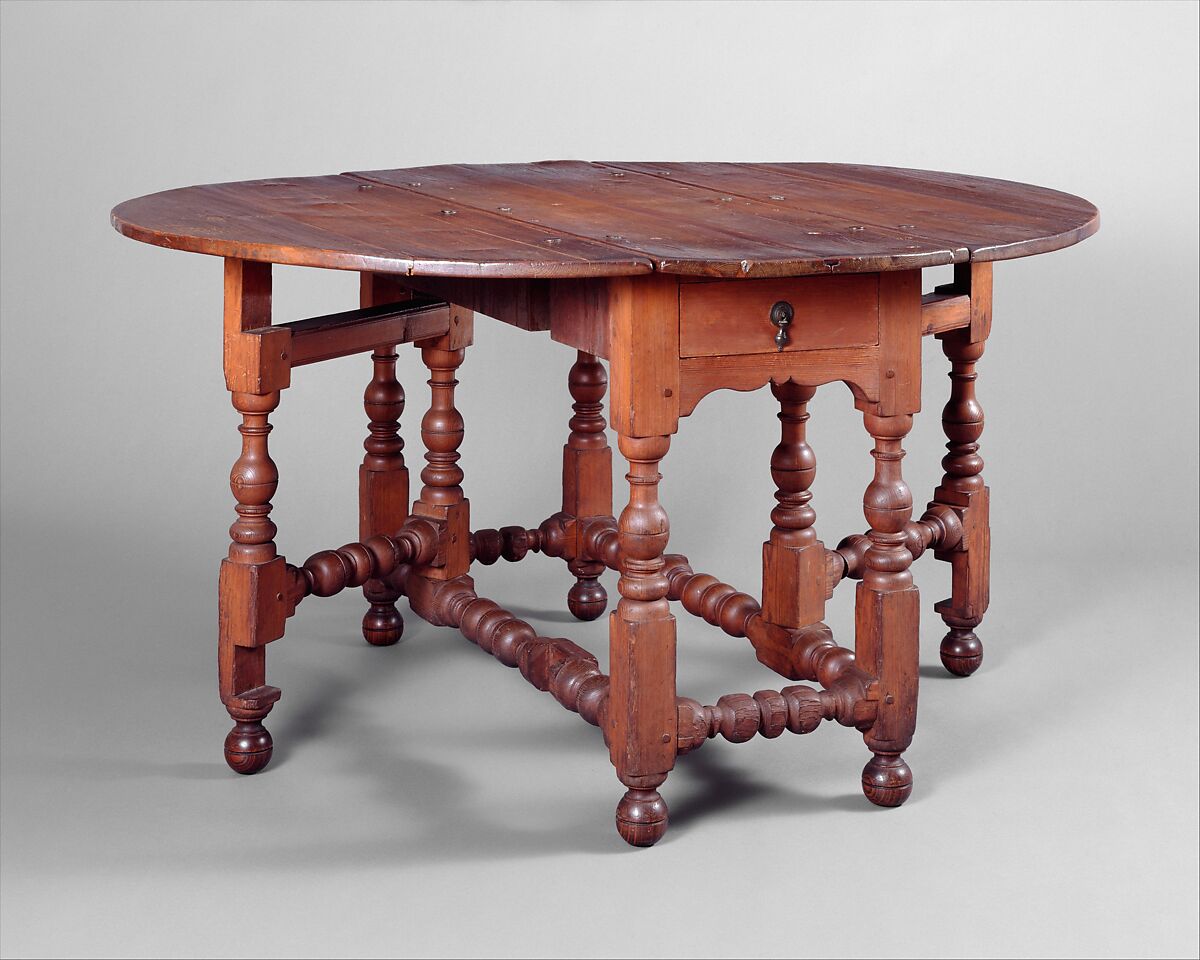 Gate-leg Drop-leaf Table, Yellow pine, American 