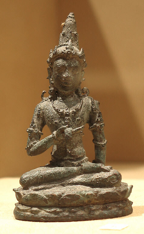 Seated Male Deity Holding A Manuscript Indonesia Java Ngandjuk