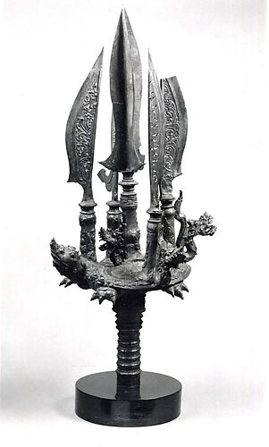Halberd Head with Nagas and Blades on a Tortoise