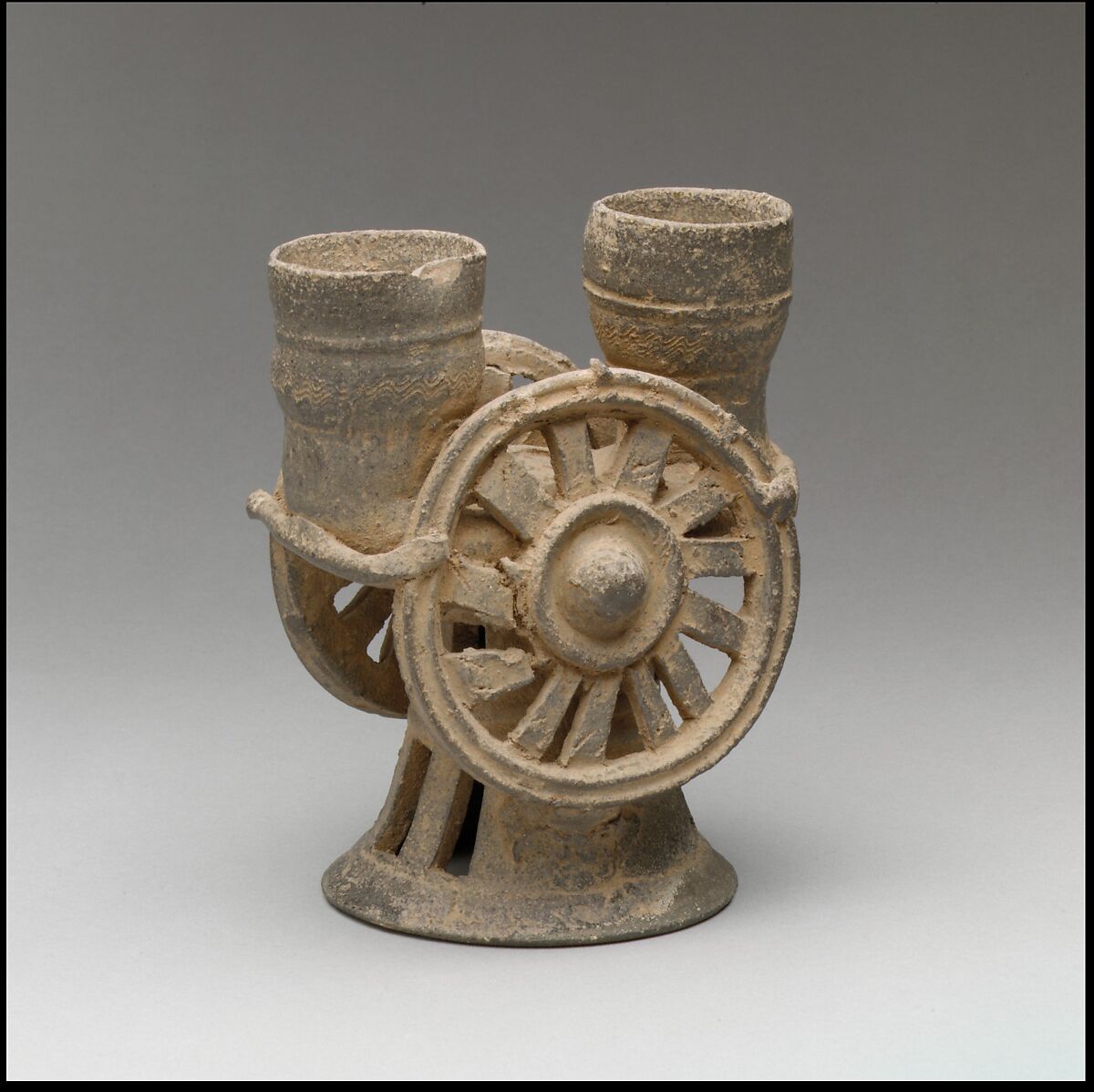 Chariot wheel-shaped cup, Stoneware with incidental ash glaze, Korea 