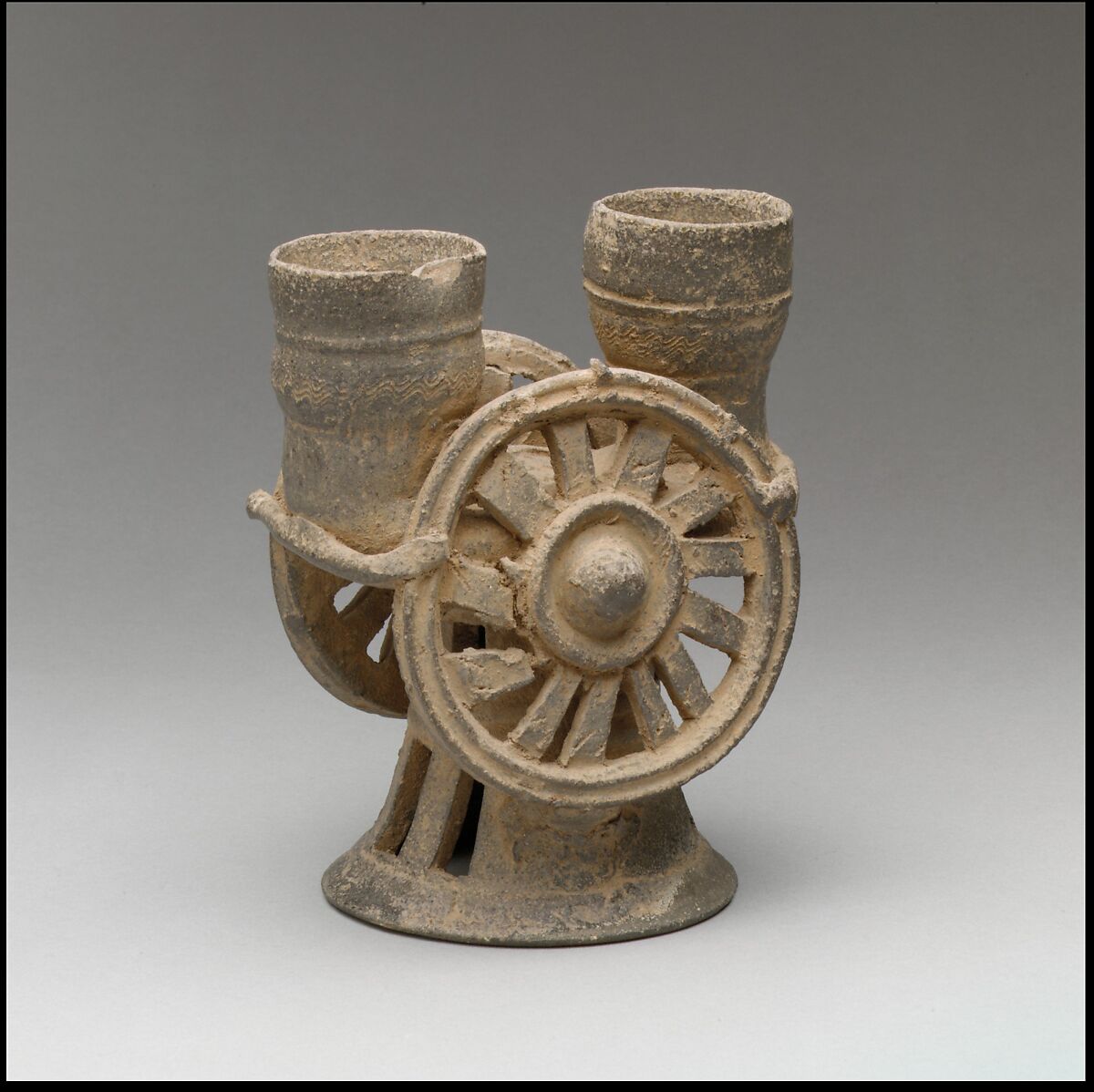 Chariot wheel-shaped cup, Stoneware with incidental ash glaze, Korea