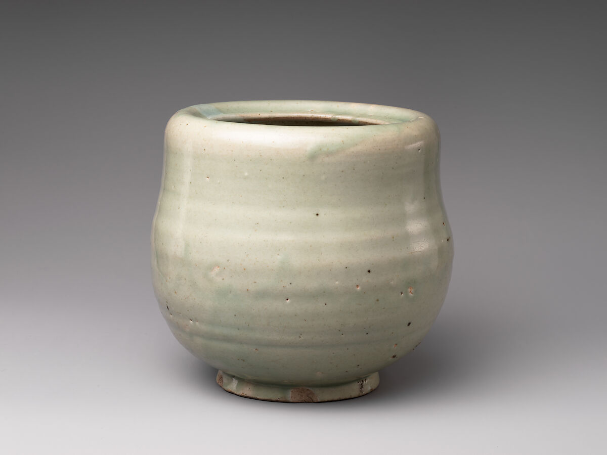 Freshwater Jar (Mizusashi), Porcelain with celadon glaze (Hizen ware, Arita type); lacquer cover, Japan