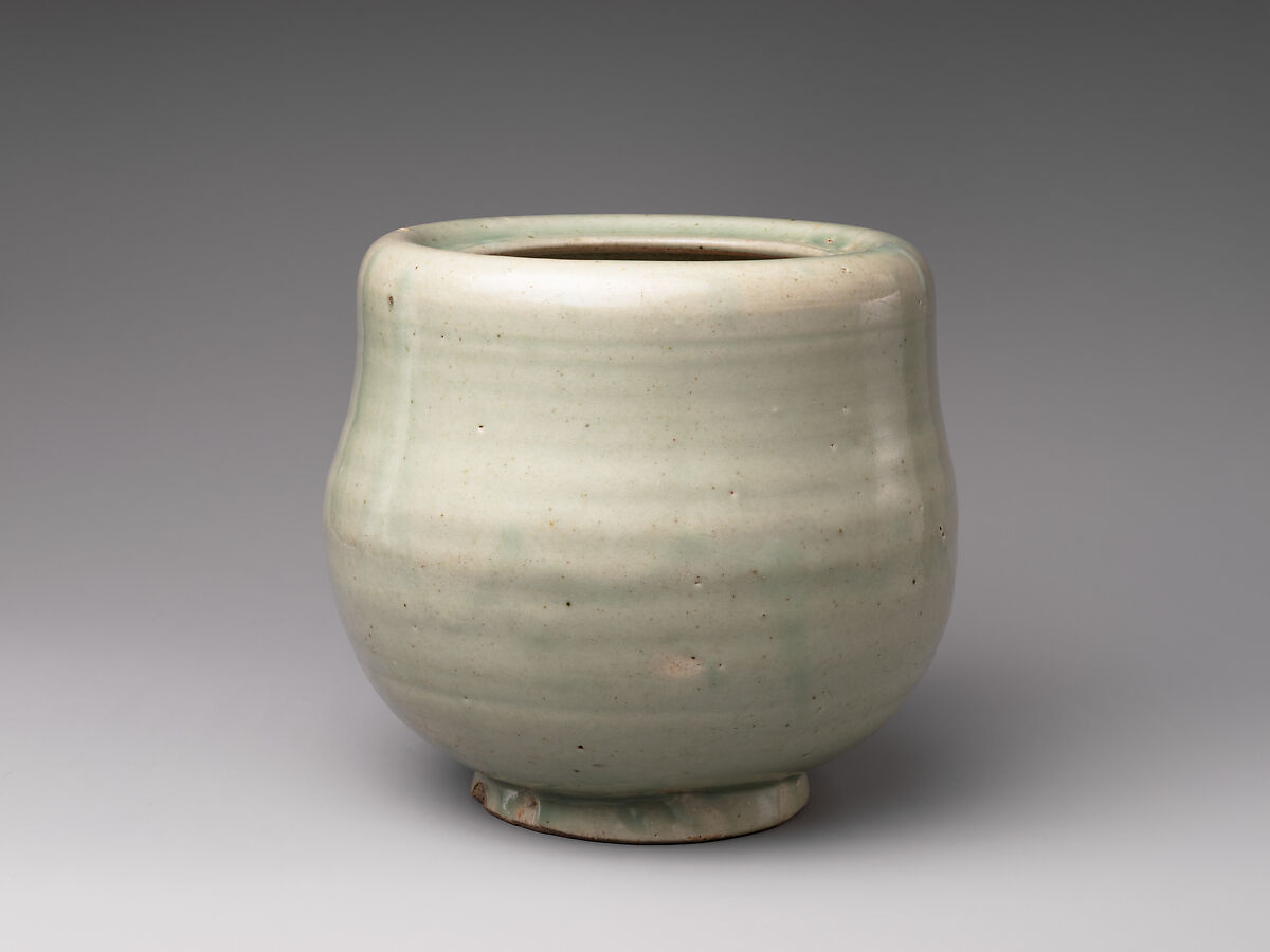 Freshwater Jar (Mizusashi), Porcelain with celadon glaze (Hizen ware, Arita type); lacquer cover, Japan