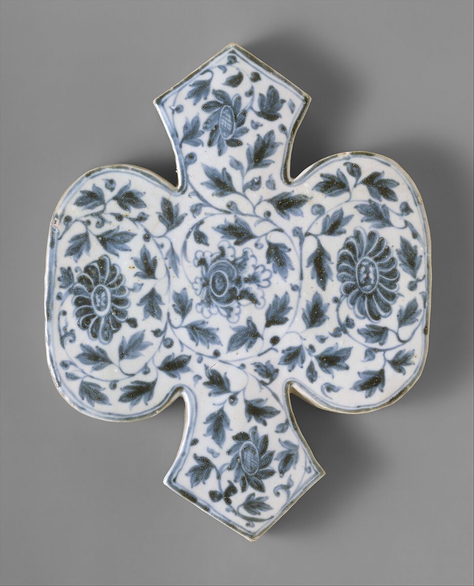 Shaped Tile with Floral Decoration, Porcelain with underglaze blue decoration, Vietnam 