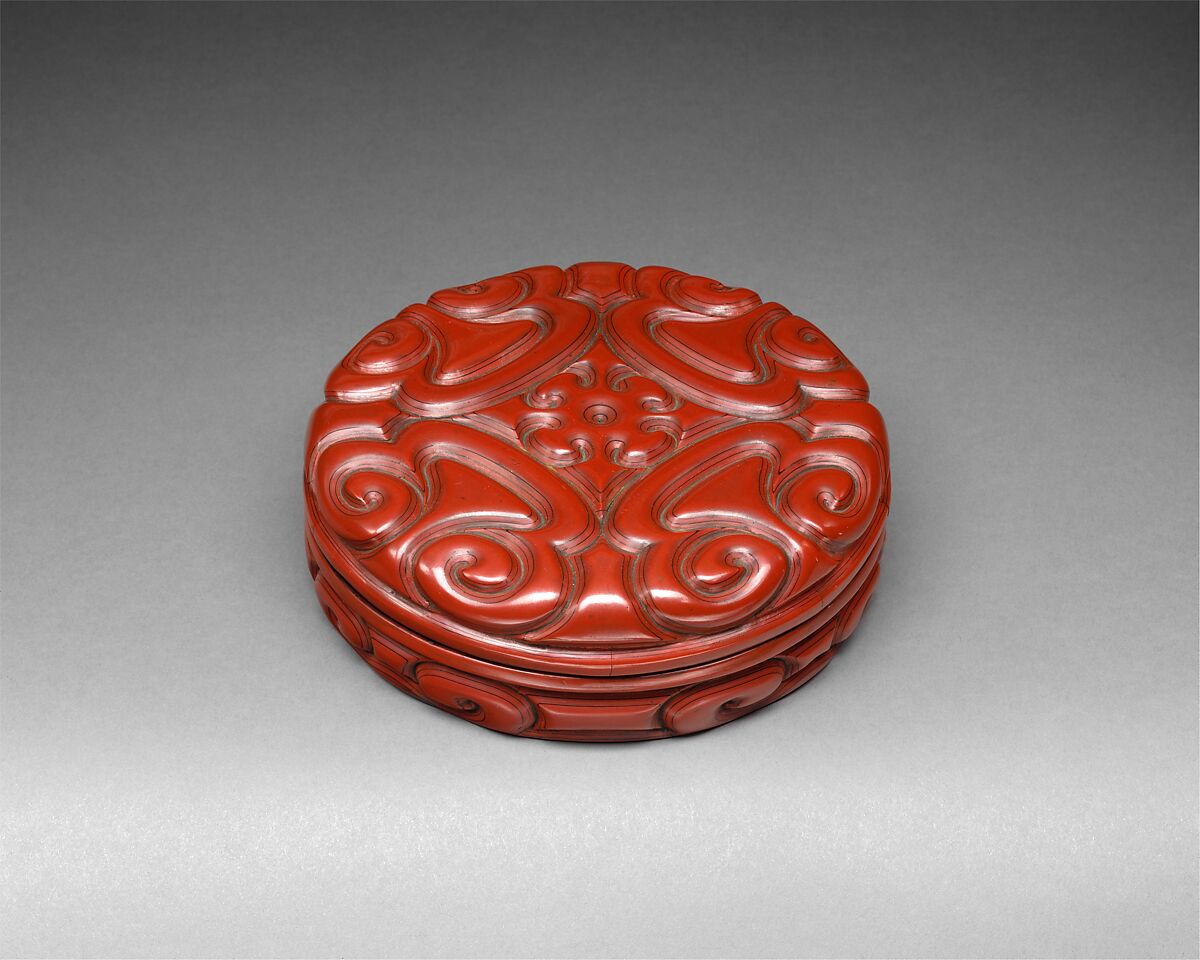 Box with pommel scroll, Carved red and black lacquer, China 