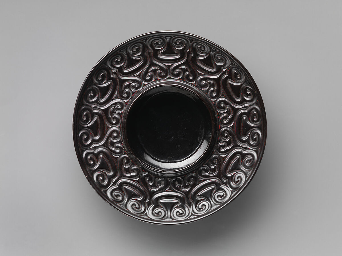 Guri cupstand, Black lacquer, China