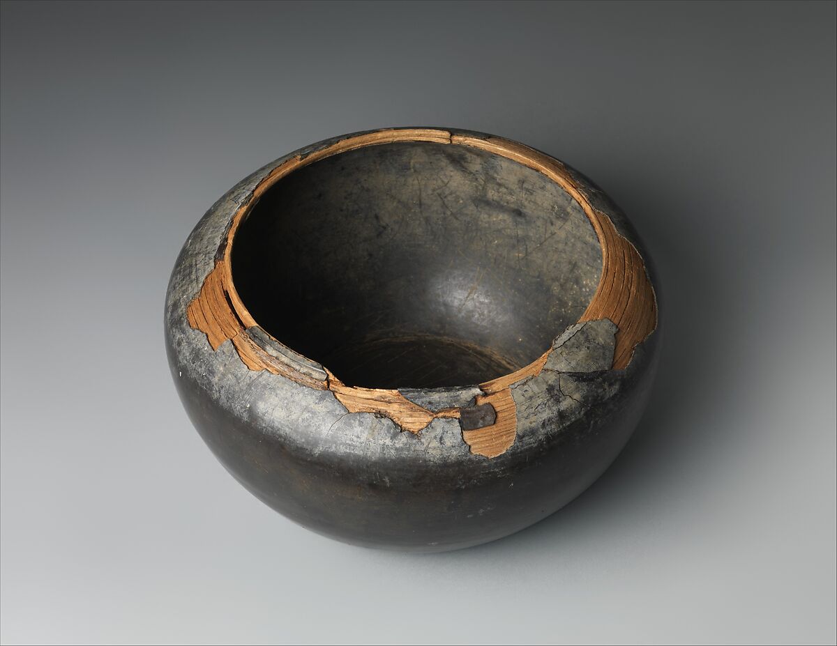 Bowl, Black lacquer with coiled wood substrate, China