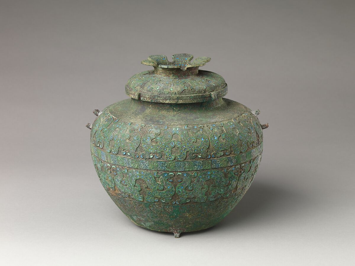 Wine container (fou), Bronze inlaid with barium pigment, China 