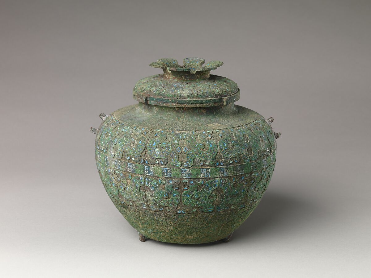 Wine container (fou), Bronze inlaid with barium pigment, China