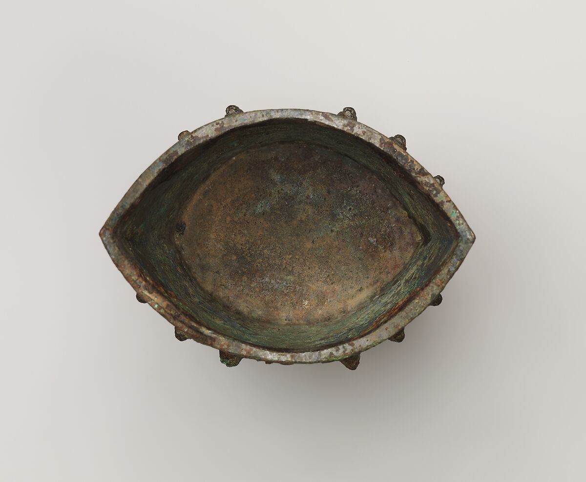 Bell (niuzhong), Bronze, China