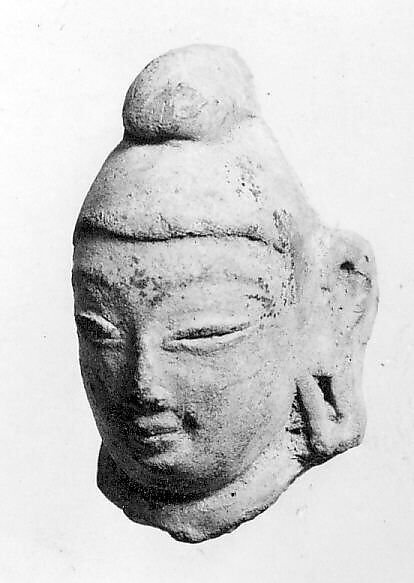 Head of a Bodhisattva, Clay, Central Asia 