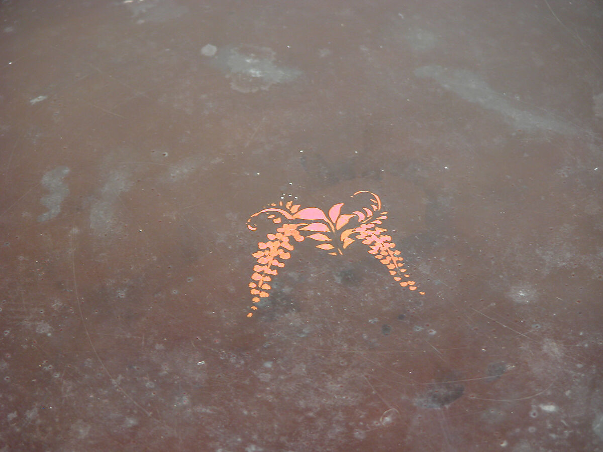 Bowl with Three Scalloped Feet, Negoro ware; red lacquer over black lacquer, Japan