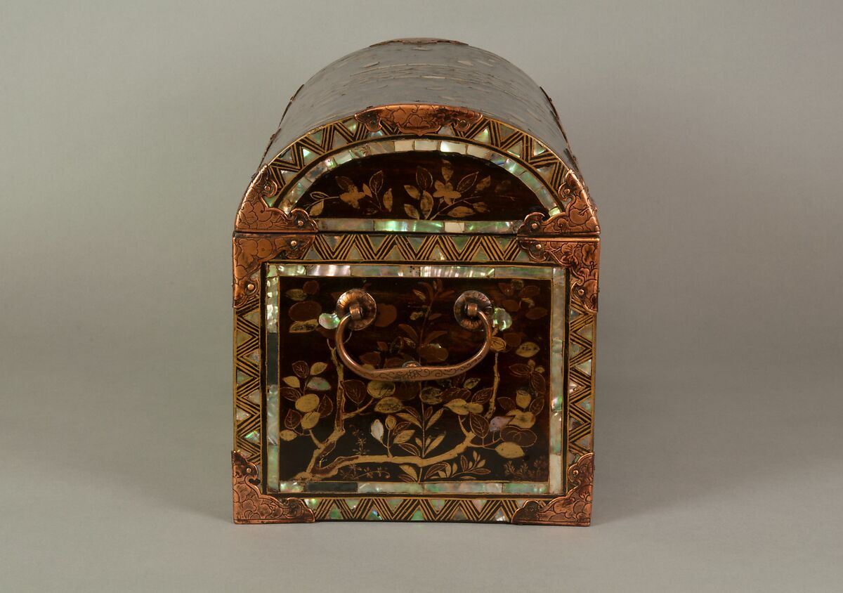 Coffer in Nanban (Southern Barbarian) Style, Gold maki-e and mother-of-pearl inlay on black lacquer; gilt-bronze fittings, Japan