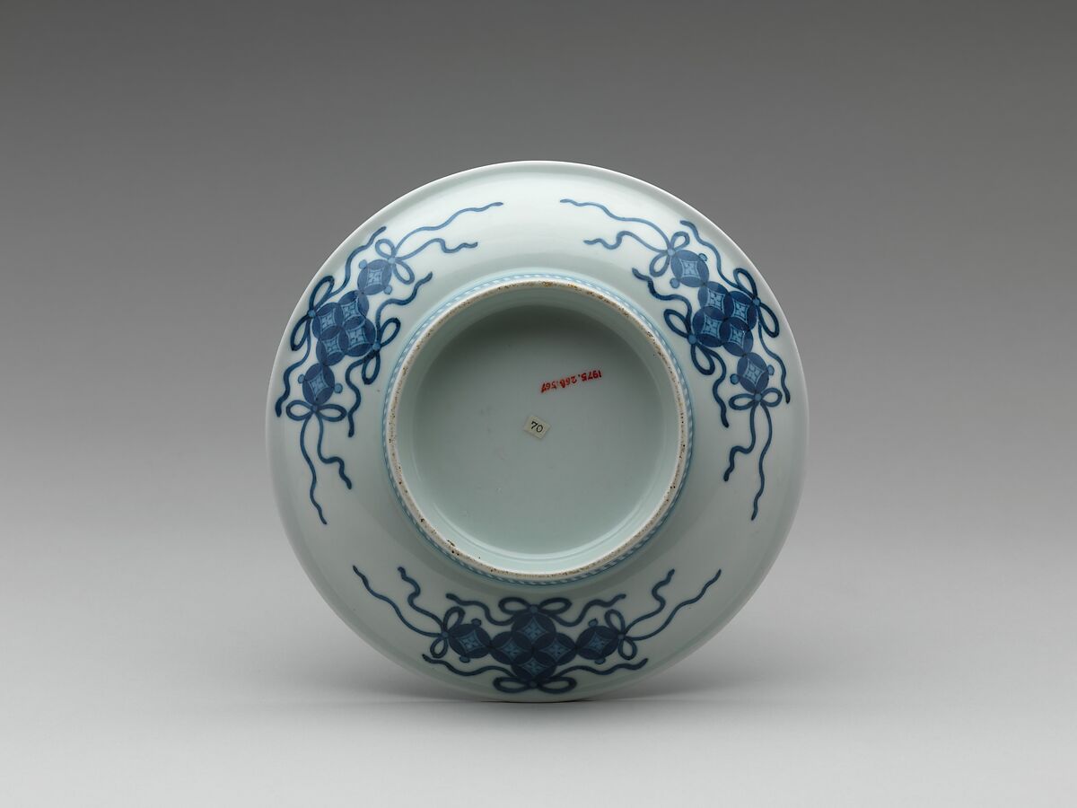 Dish with Camellias, Porcelainwith underglaze blue (Nabeshima ware), Japan