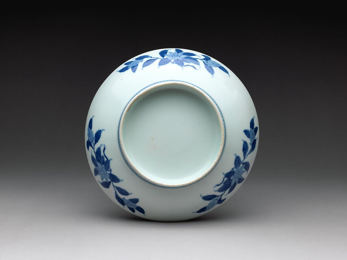 Dish with Design of Spools of Thread, Porcelain with underglaze blue and overglaze enamels (Hizen ware, Nabeshima type), Japan