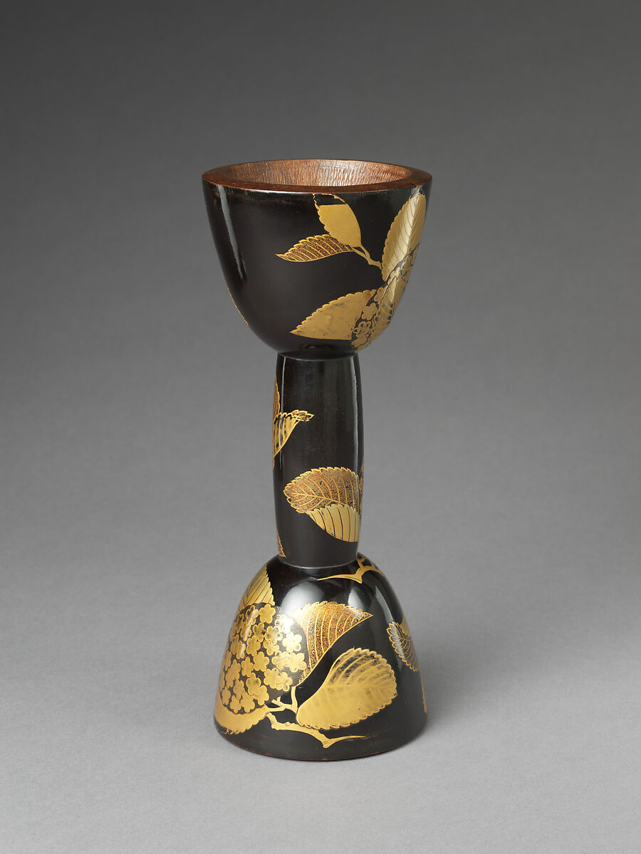 Small Shoulder Drum (Kotsuzumi) with Hydrangeas for Noh Performance, Lacquered wood with gold and silver hiramaki-e, e-nashiji (“pear-skin picture”), Japan