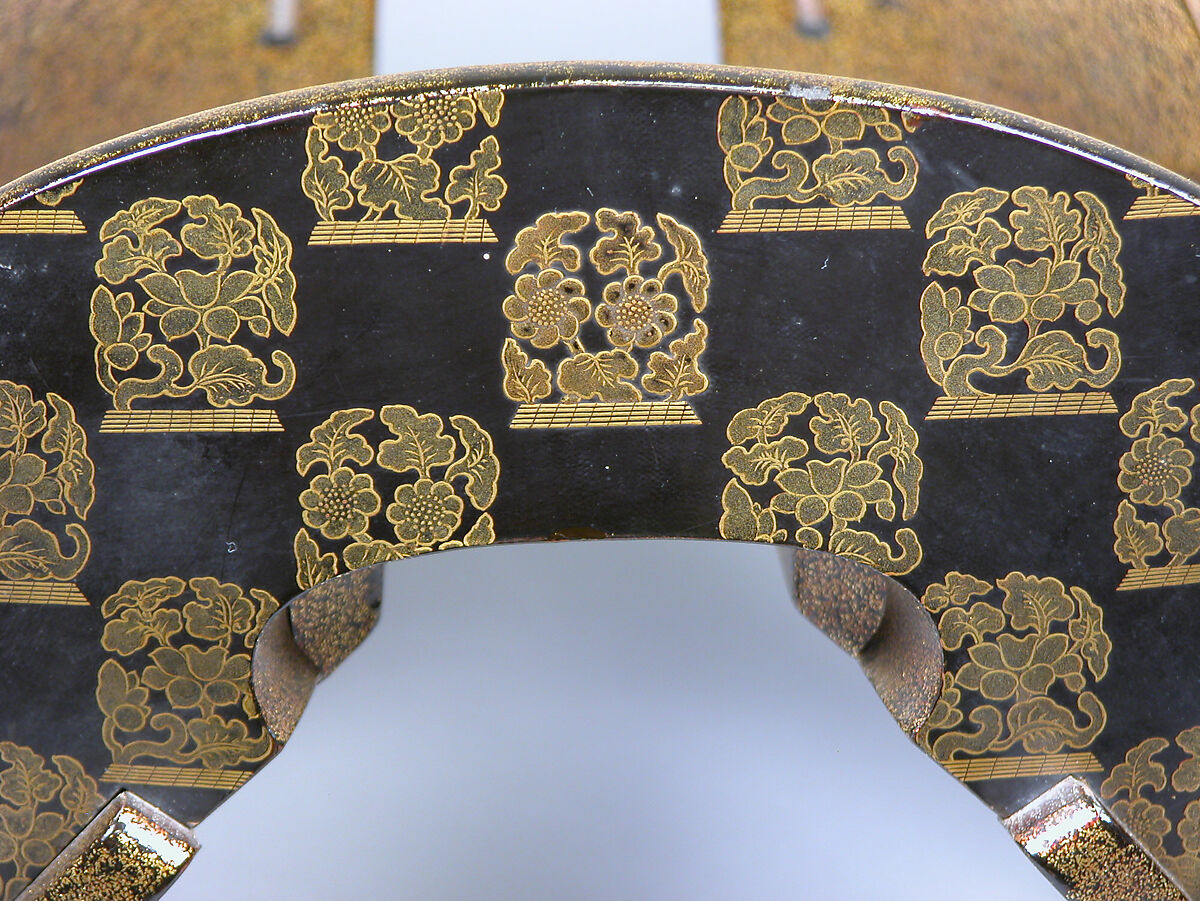 Saddle (Kura) with Stylized Flowers, Saddle: Gold maki-e with black lacquer decoration:Pommel: lacquered wood with gold and silver takamaki-e and hiramaki-e on black ground; seat: nashiji (“pear-skin” ground), Japan