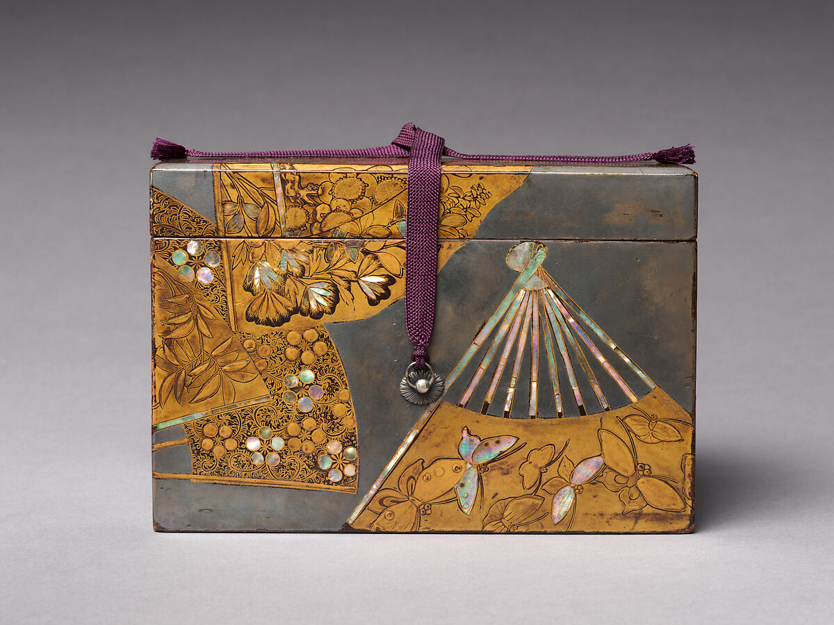 Rectangular box with decoration of scattered fans, Gold and silver makie with mother-of-pearl inlay, Japan