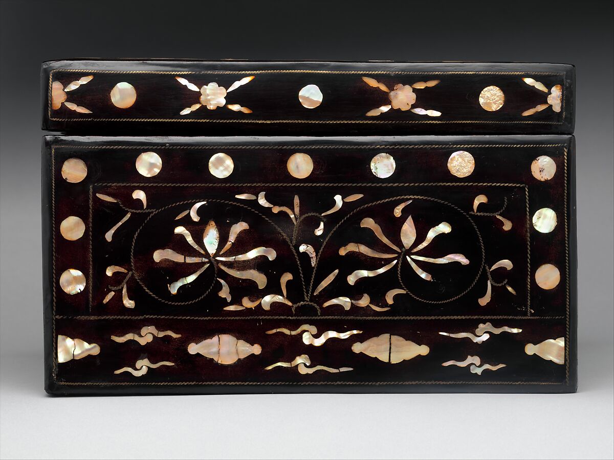 Box decorated with flowers and clouds, Lacquer inlaid with mother-of-pearl, tortoiseshell, and brass wire, Korea 