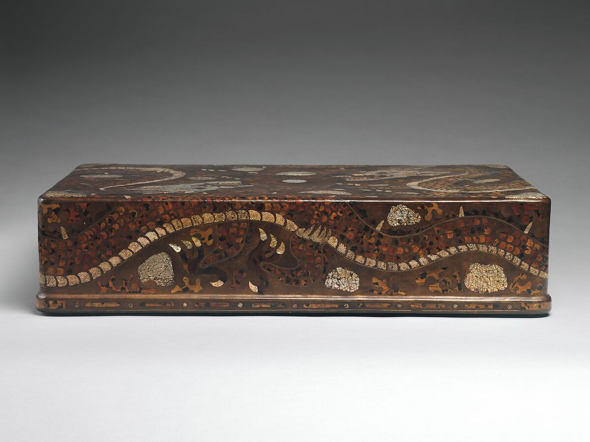 Clothing box decorated with dragons, Lacquer inlaid with mother-of-pearl, tortoiseshell, and ray skin, Korea