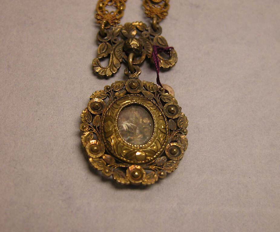 Necklace with pendant, Gold, Philippines