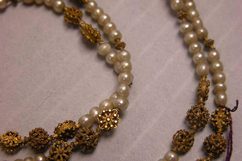 Rosary, Gold and pearls, Philippines