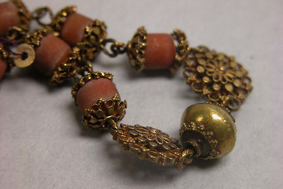 Necklace, Gold and coral, Philippines