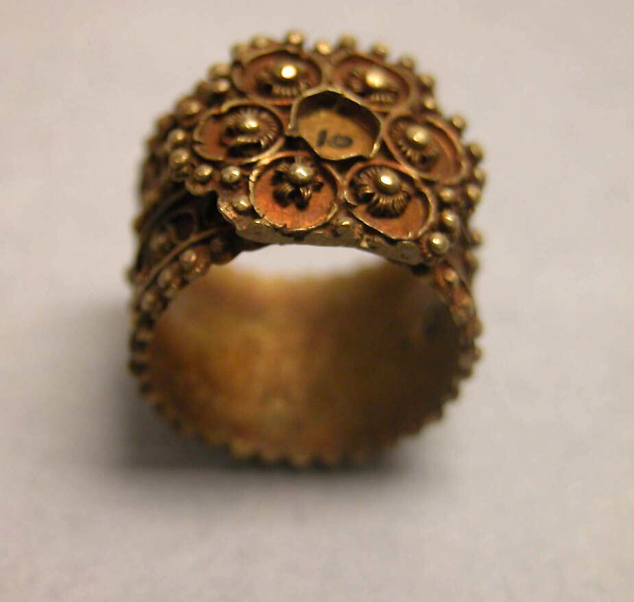 Ring, Gold, Philippines 