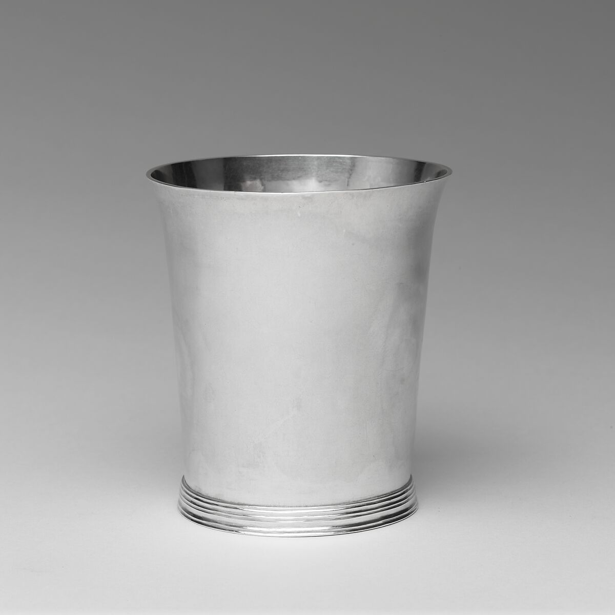 Beaker, Probably Joseph Russell (1702–1780), Silver, American 