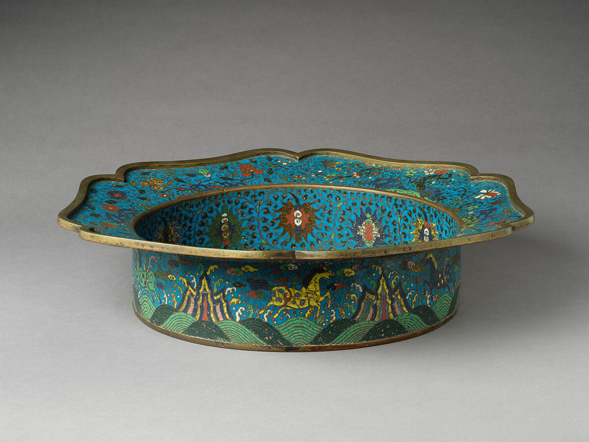 Basin with scene of Daoist immortals, Cloisonné enamel, China