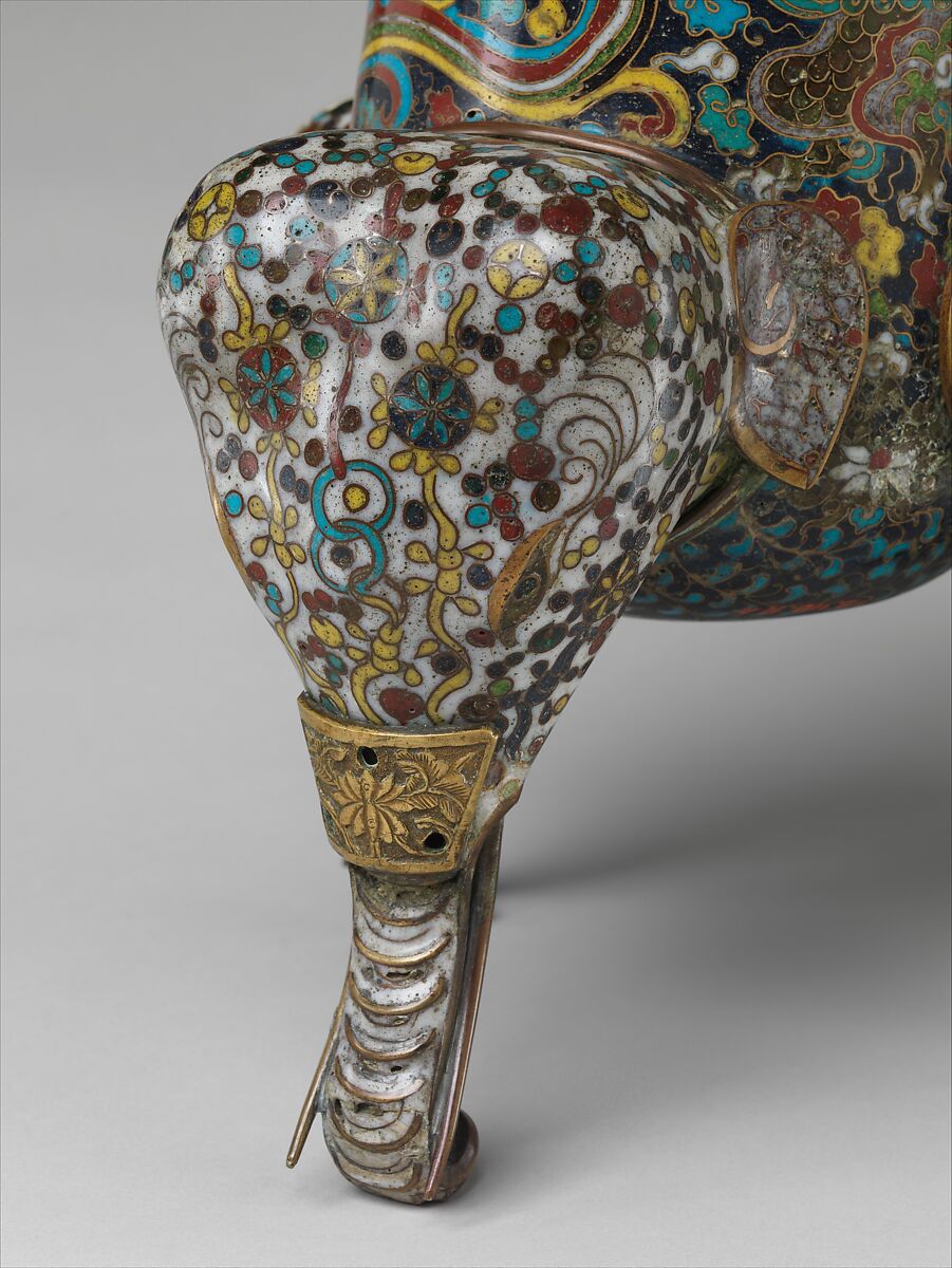 Tripod incense burner with makara, Cloisonné enamel, China