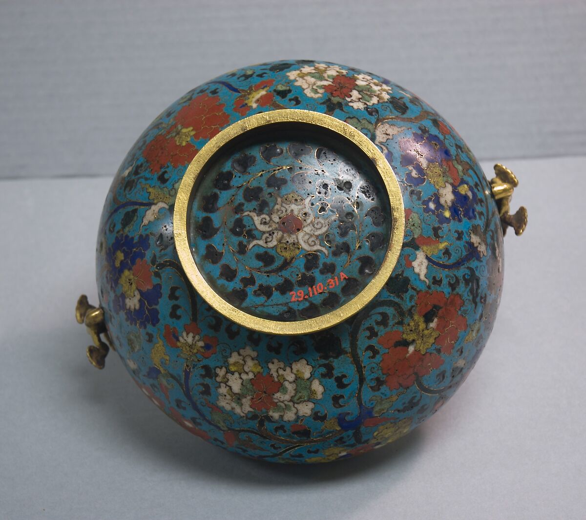 Covered Bowl, Cloisonné enamel on gilt copper, China