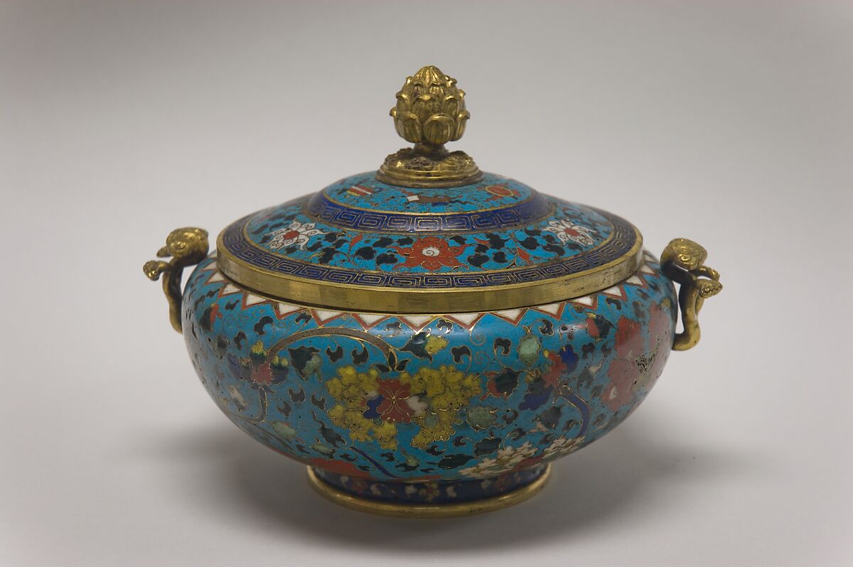 Covered Bowl, Cloisonné enamel on gilt copper, China 