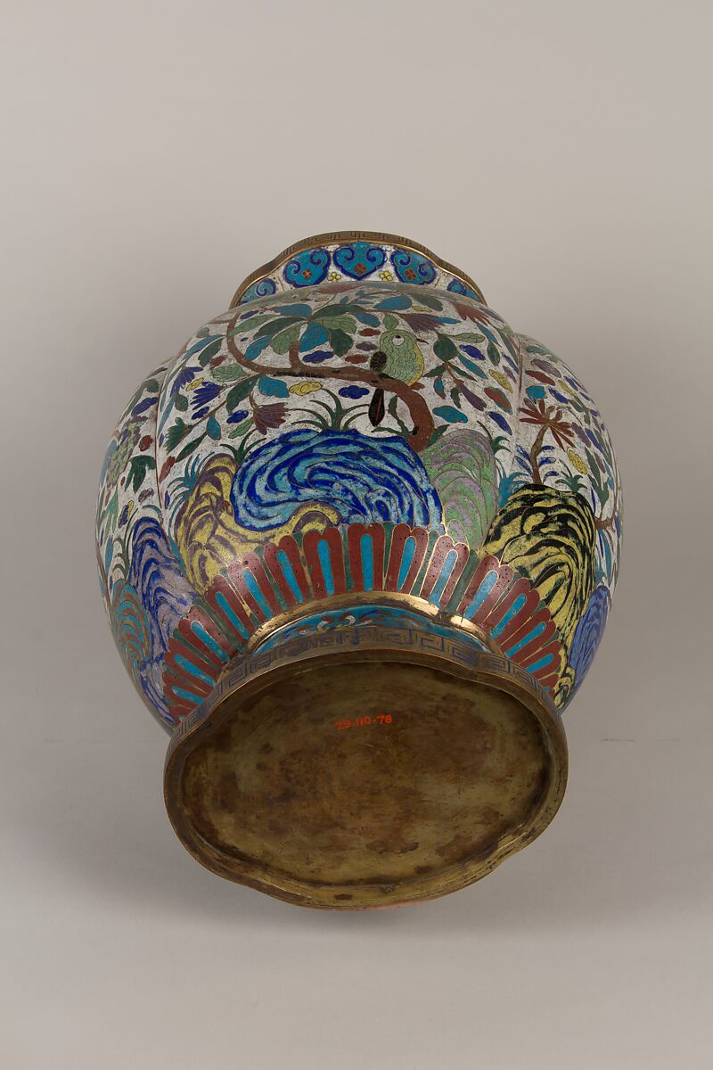 Vase, Cloisonné enamel on copper, China
