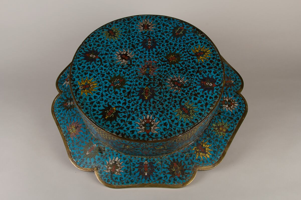 Basin with scene of Daoist immortals, Cloisonné enamel, China