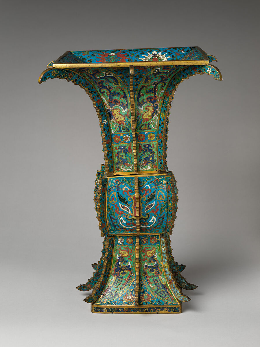 Vase in the form of an archaic wine vessel (fangzun), Cloisonné enamel, China