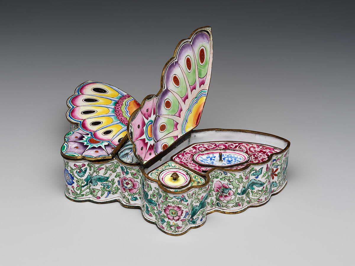 Inkstand in the shape of a butterfly, Painted enamel on copper alloy, China
