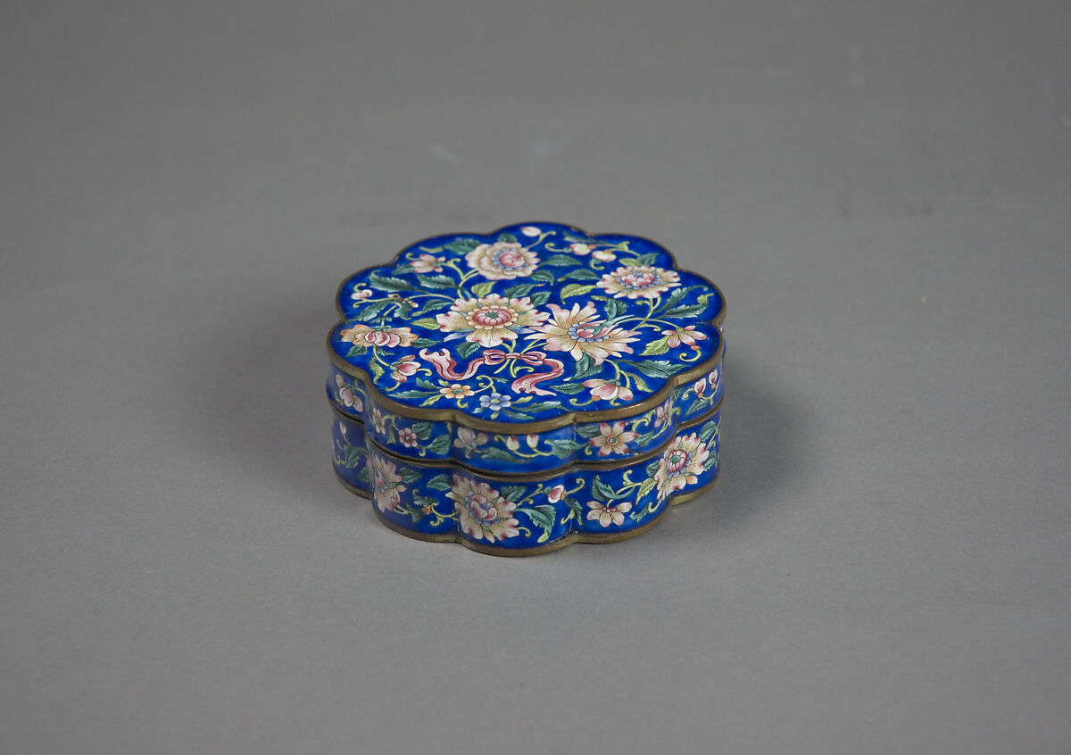Box with Floral Scrolls, Painted enamel on copper, China 
