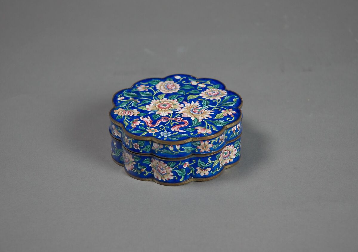 Box with Floral Scrolls, Painted enamel on copper, China
