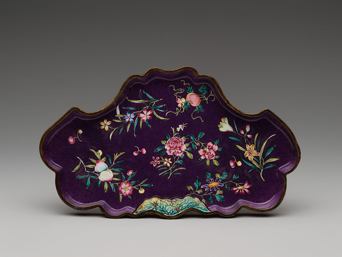 Lotus-leaf formed tray with flowers and fruits, Painted enamel on copper alloy, China